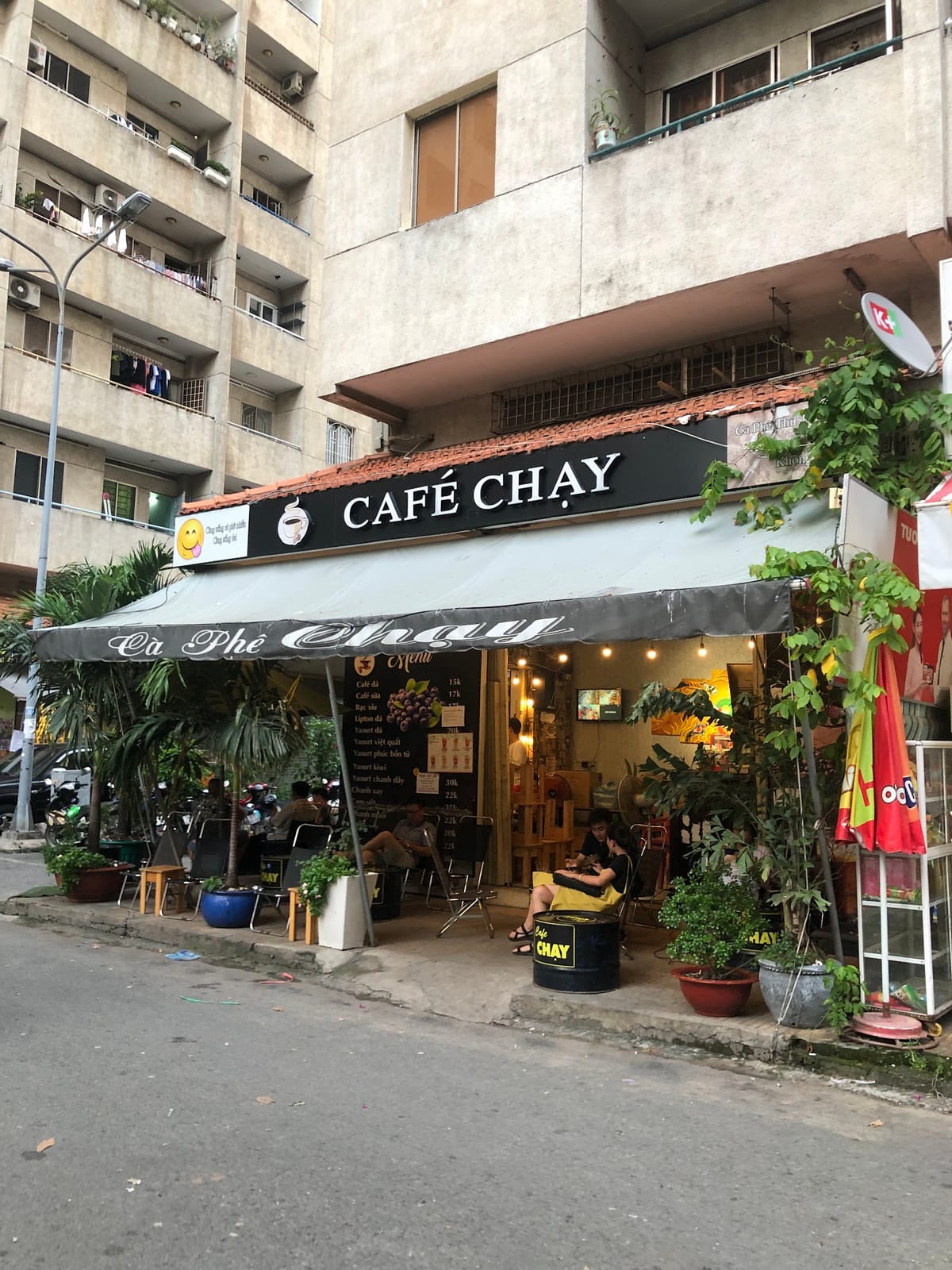 Cafe Chạy