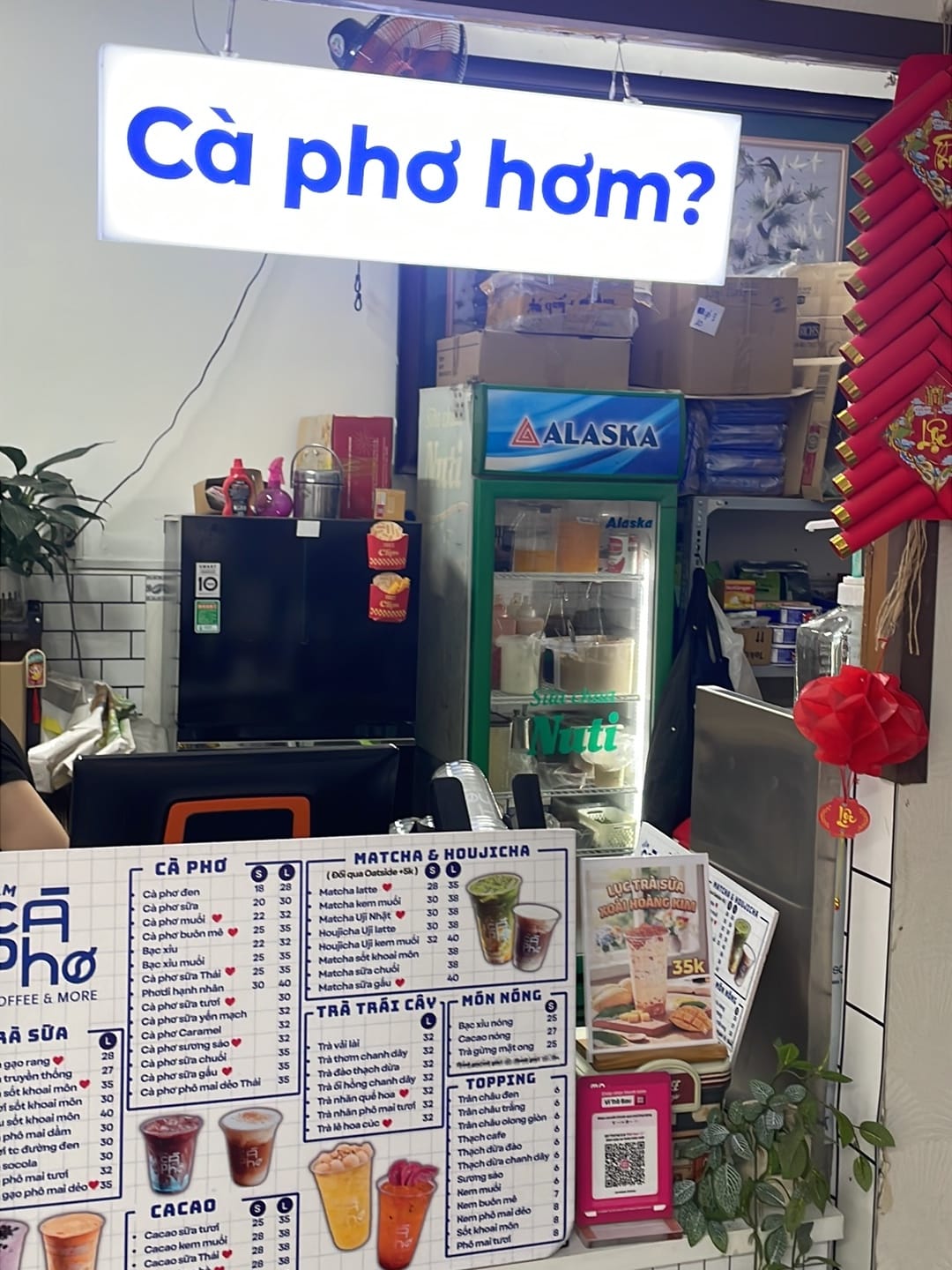Tiệm Cà Phơ