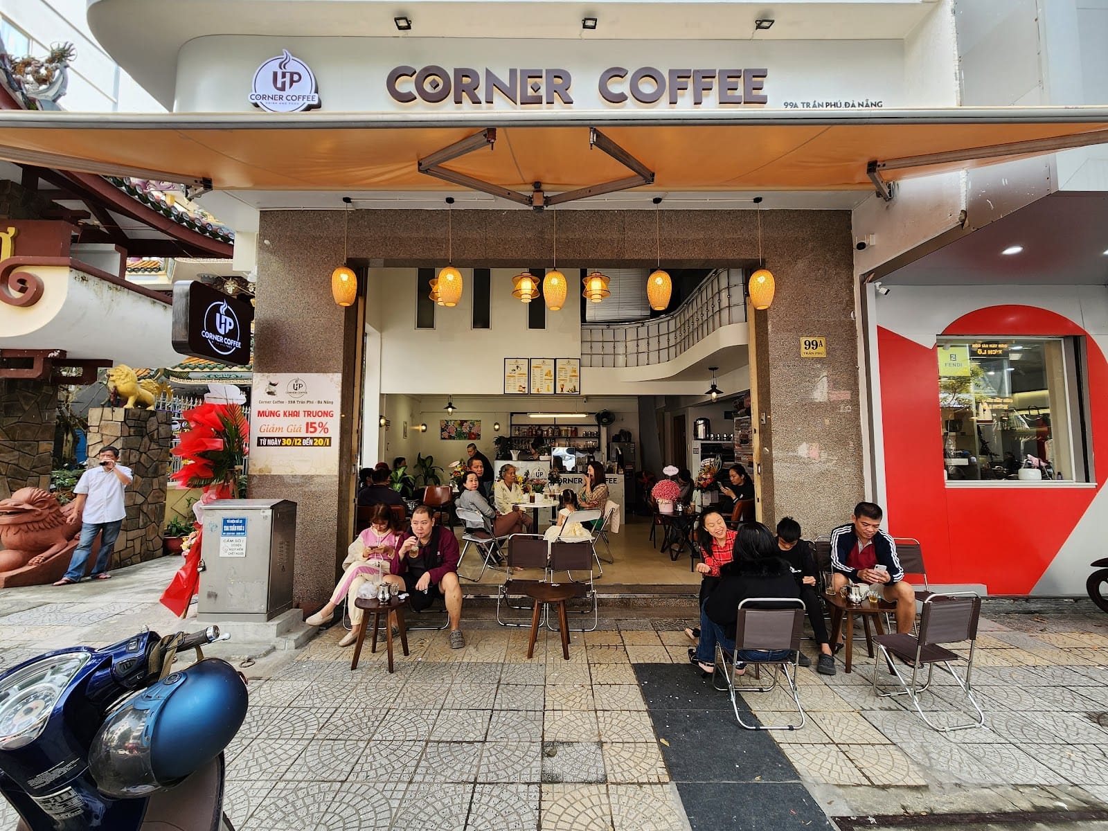 CORNER COFFEE ( cà phê truyền thống việt nam)