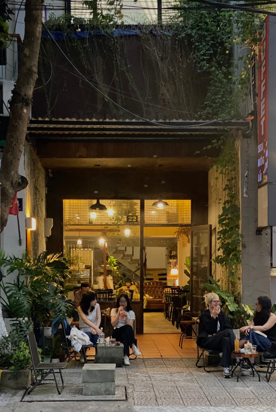 Đốm Café