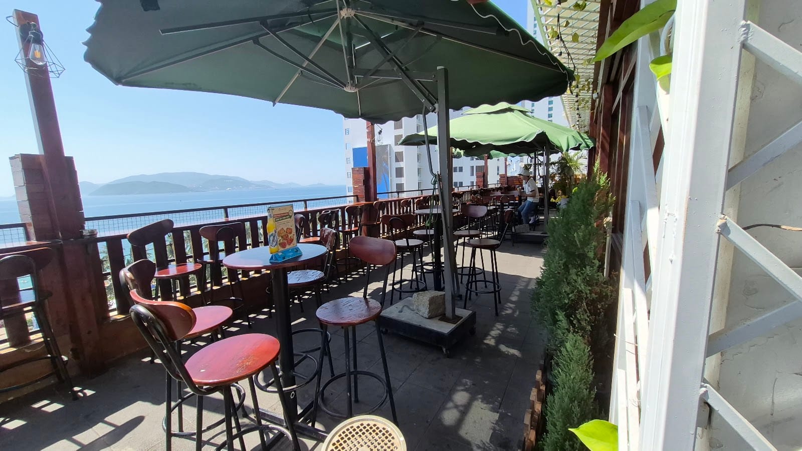 Chốn Bình Yên Coffee - Nha Trang