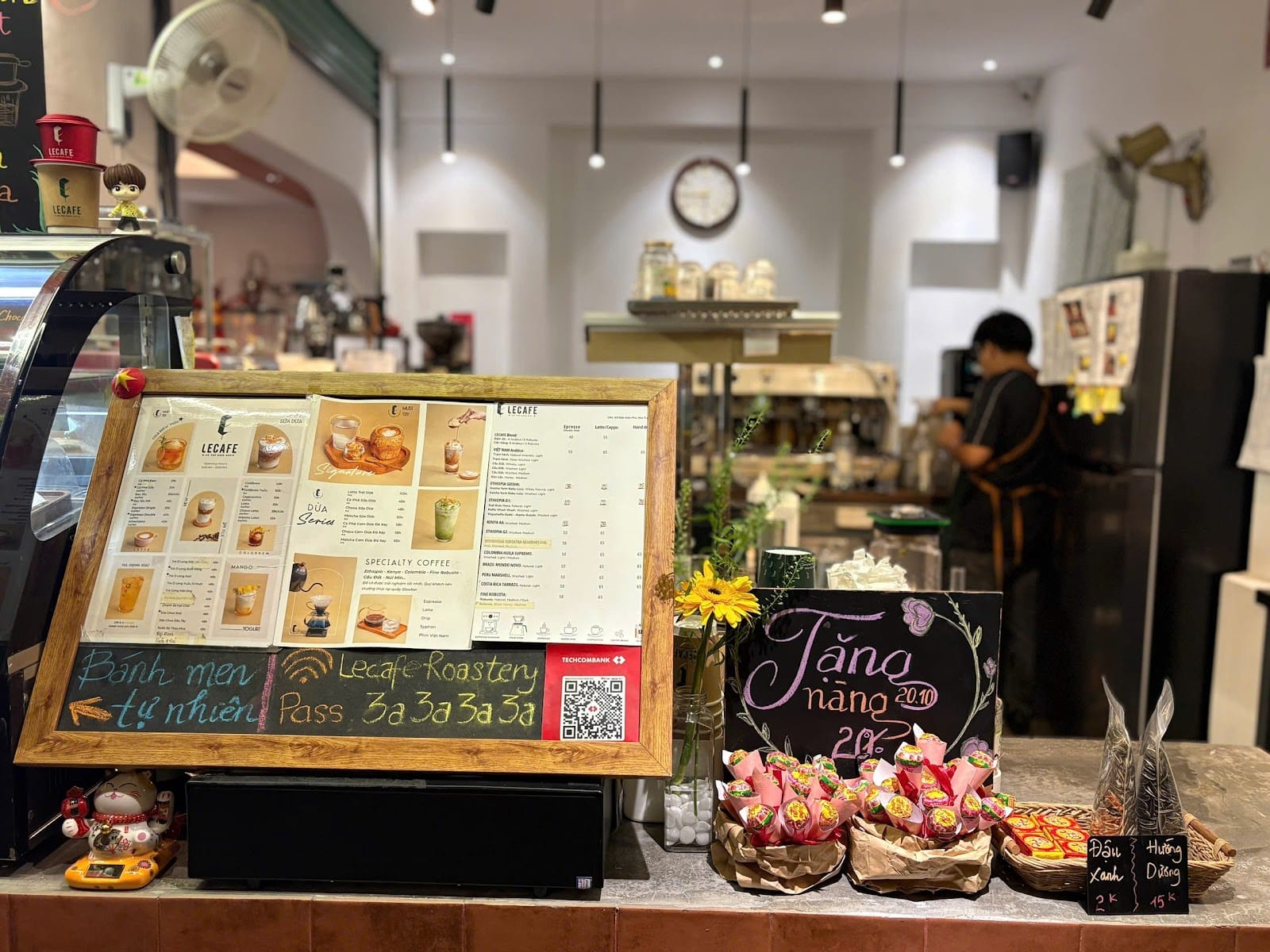 LeCafe Roastery_Branch 01