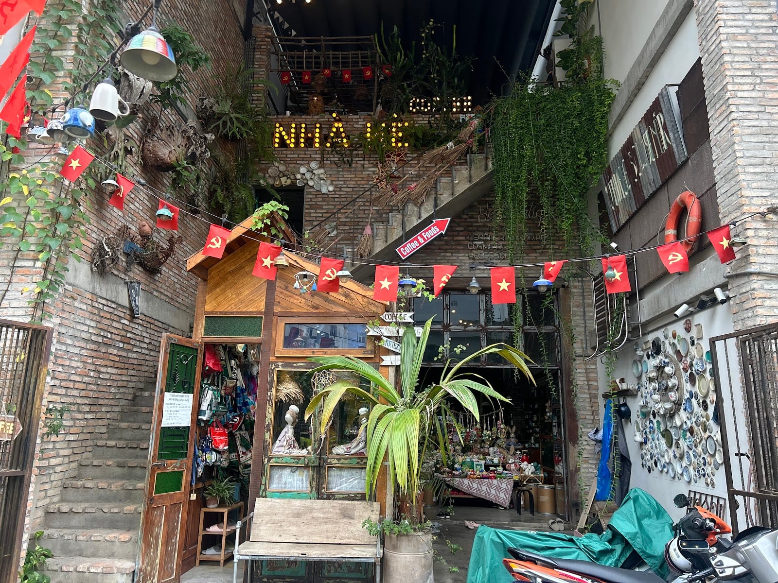 Nha He Coffee Shop