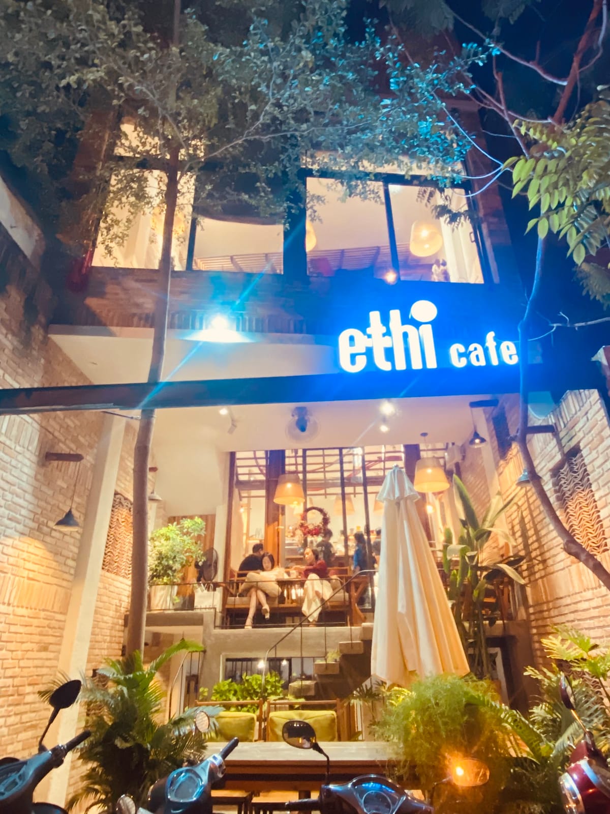 Ethi Cafe