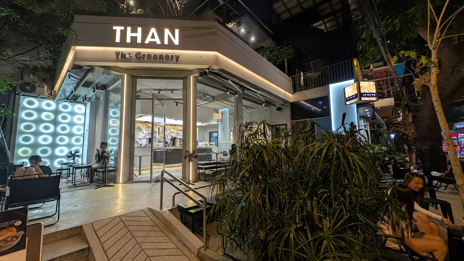 Than - The Greenery