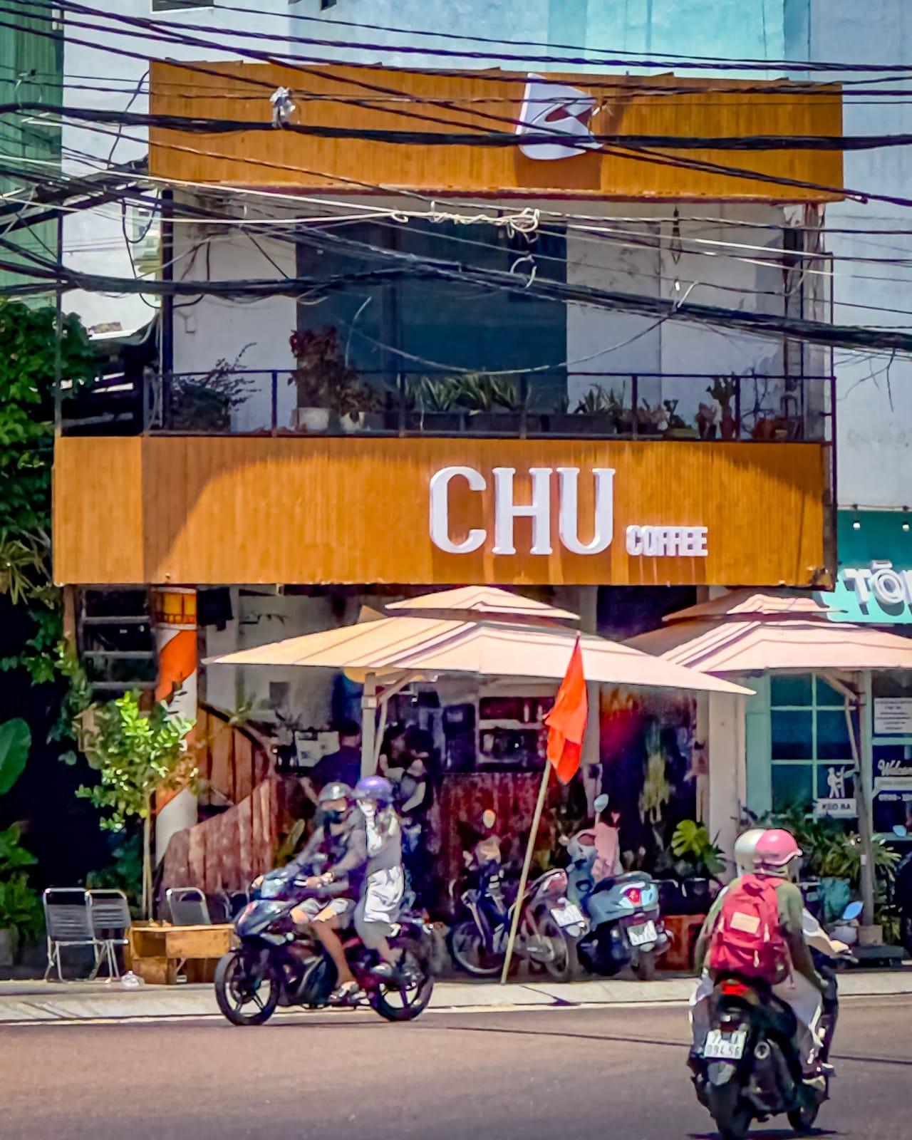Cafe Chu 24/7