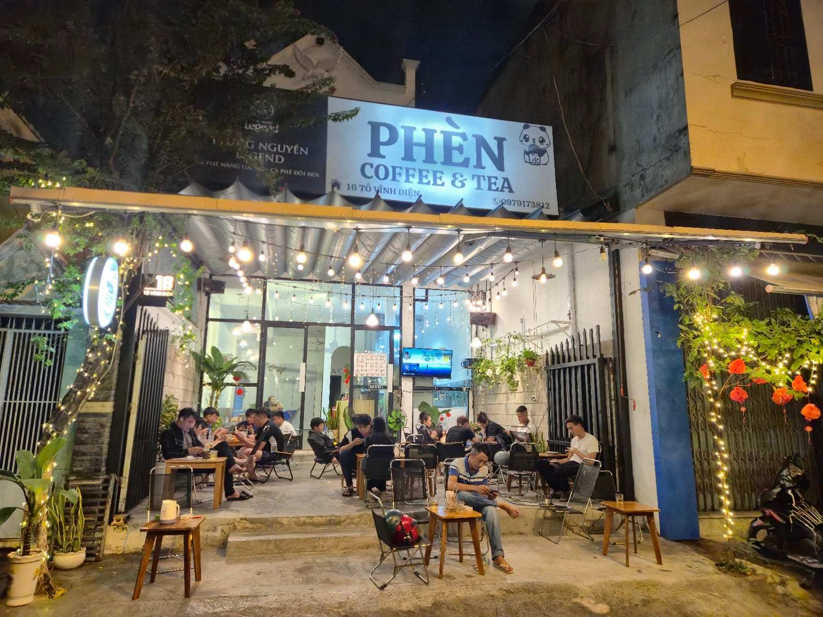 Tiệm Trà Nhà Phèn - Coffee & Tea