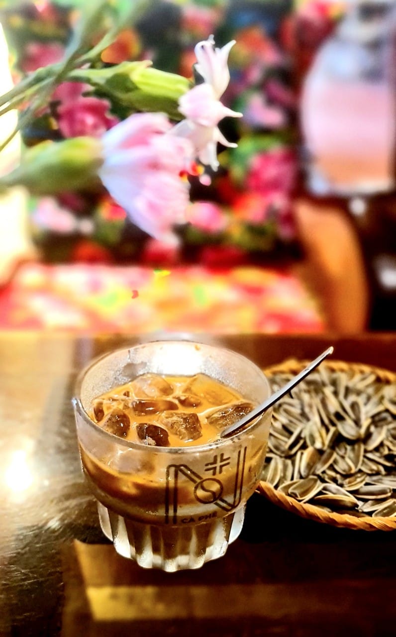 H Coffee