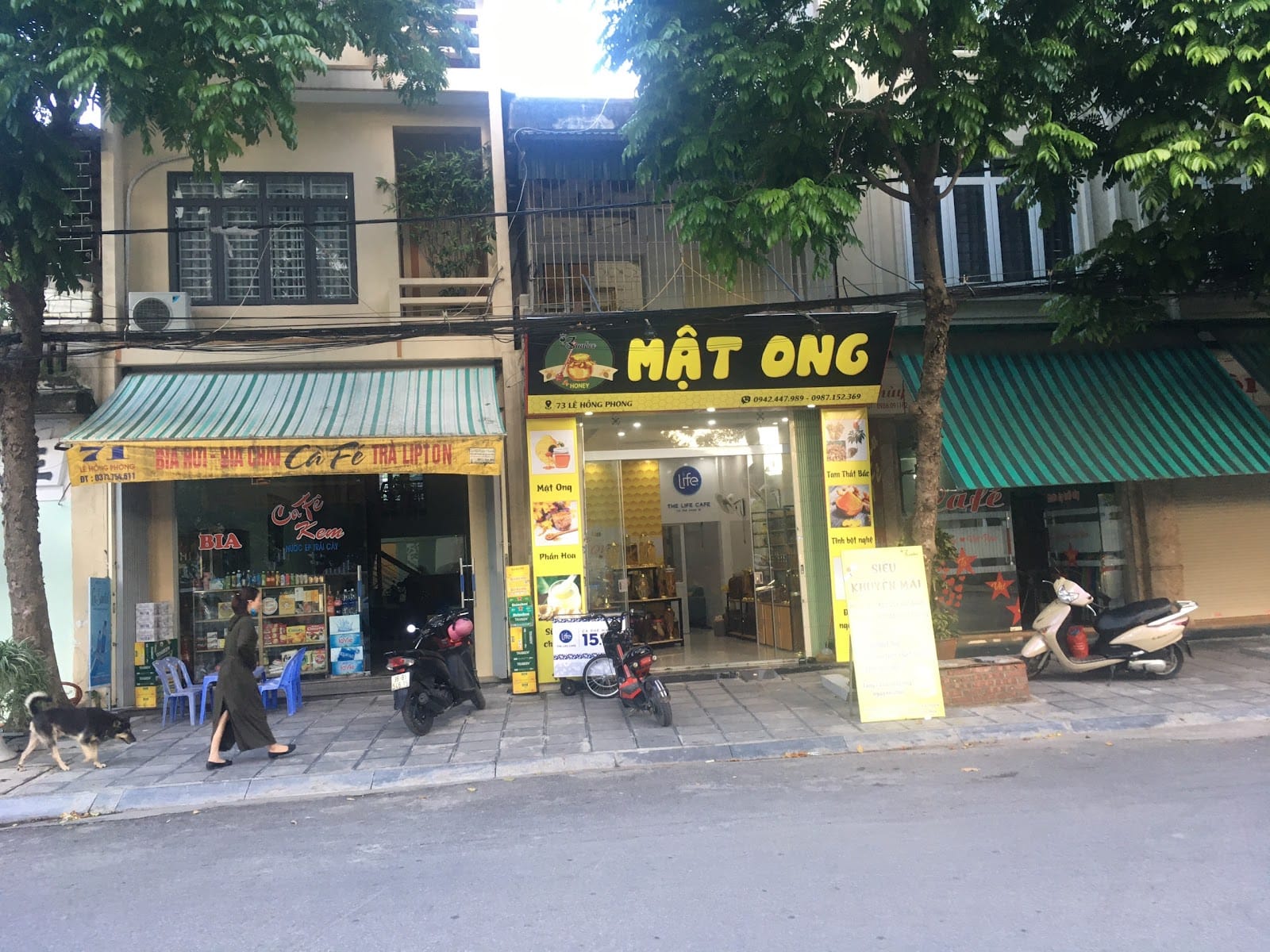 The Life Cafe