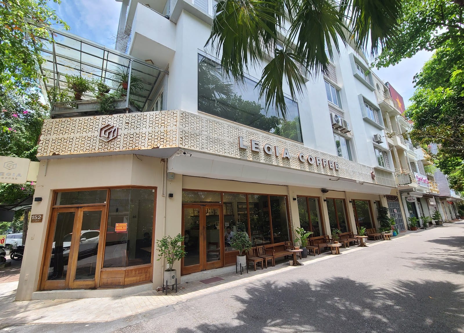LEGIA Coffee - 152 Lý Nam Đế, KĐT Bình Minh