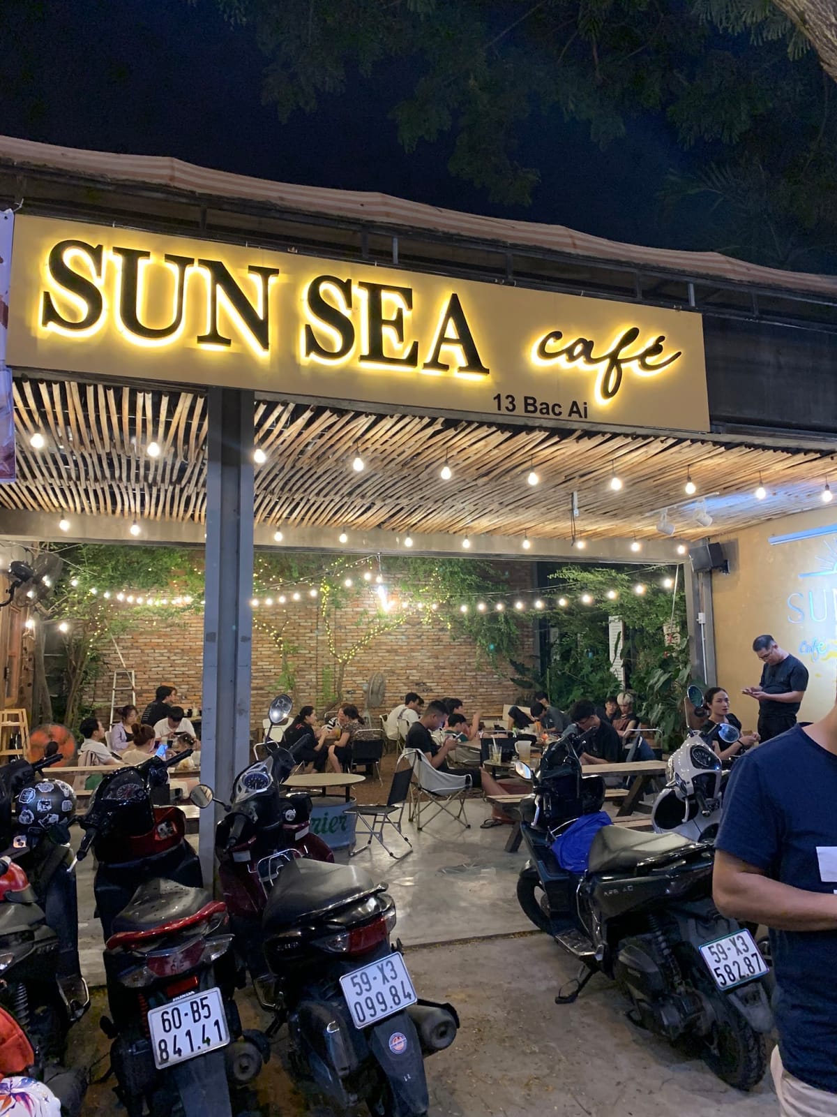SUN SEA Cafe