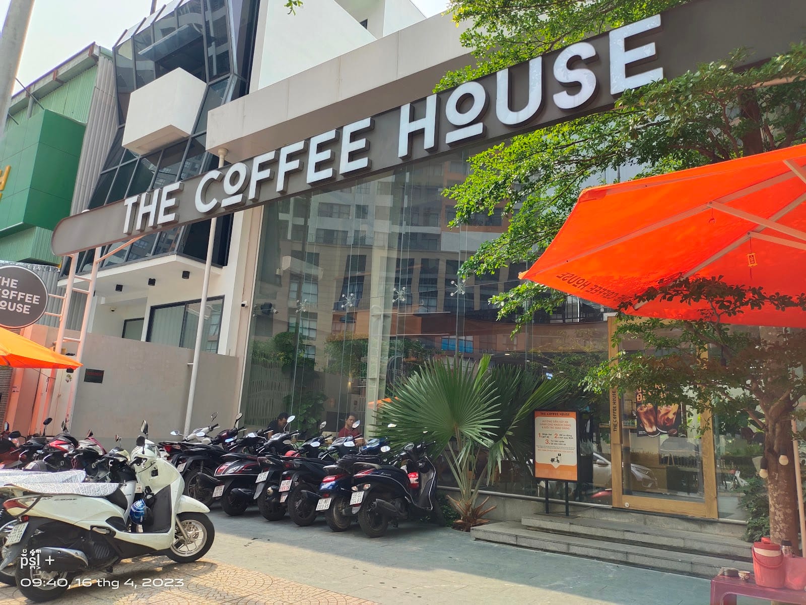 The Coffee House Sun Avenue
