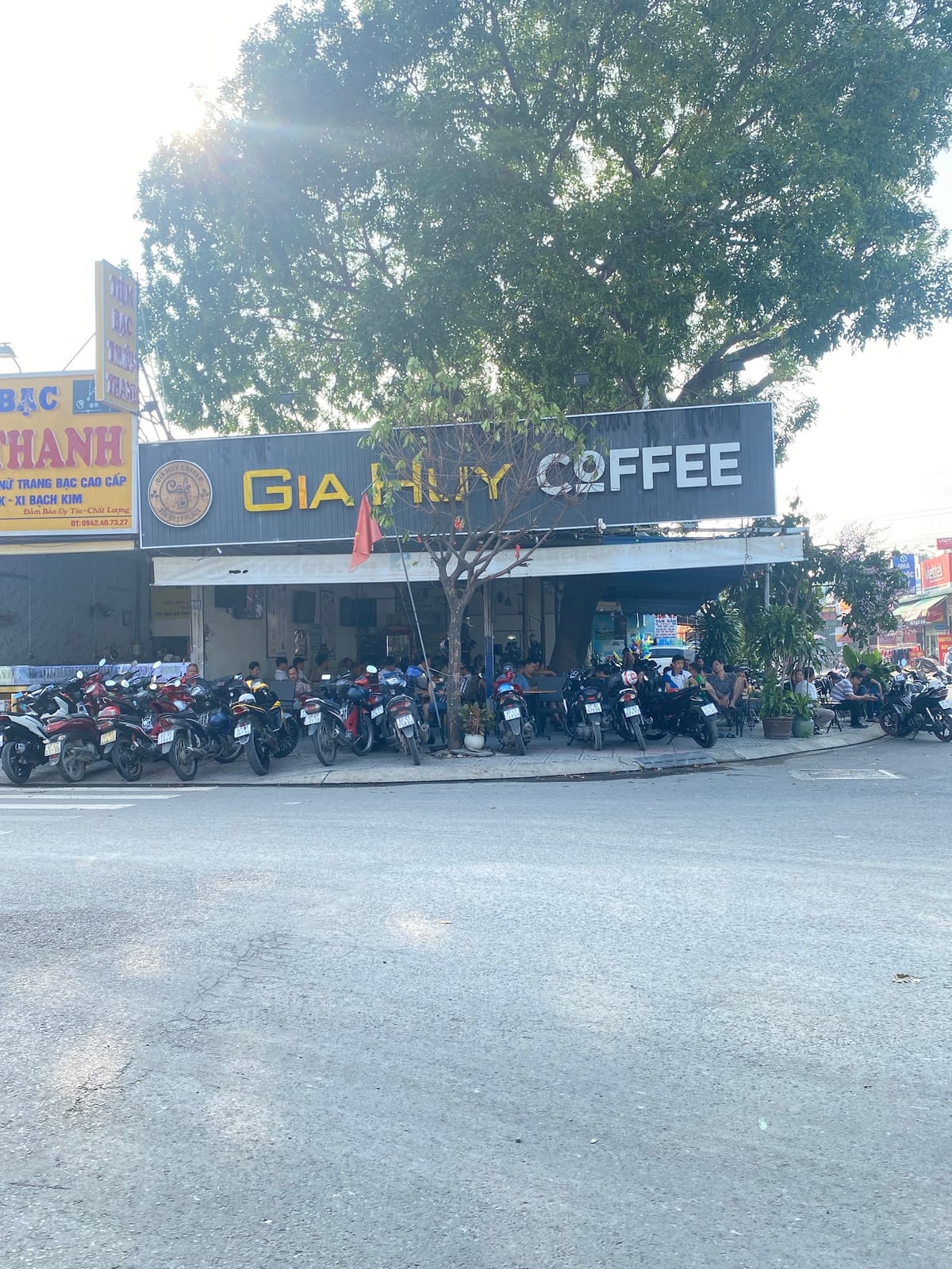 Cafe Gia Huy