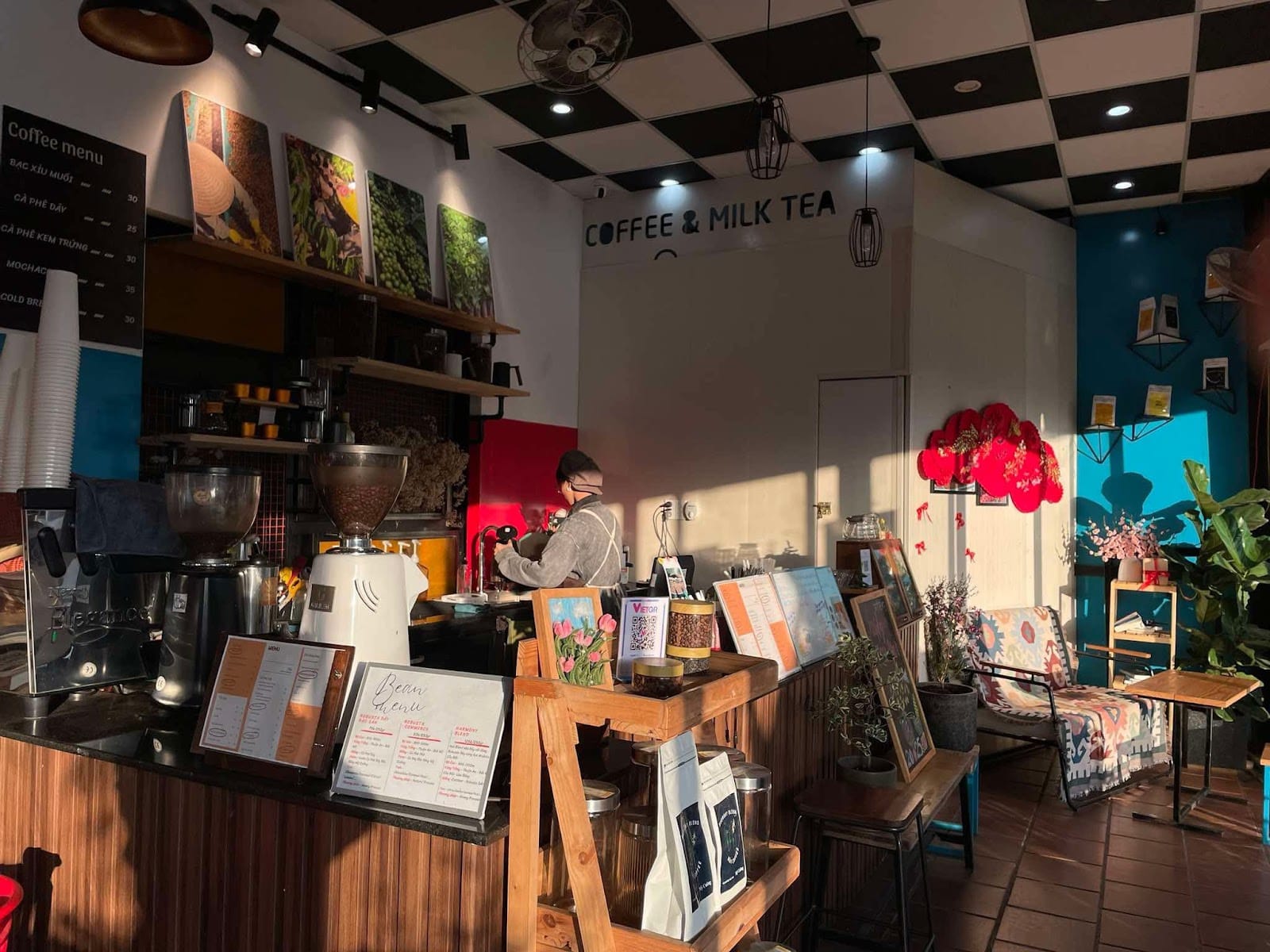 Dây Coffee & Roastery