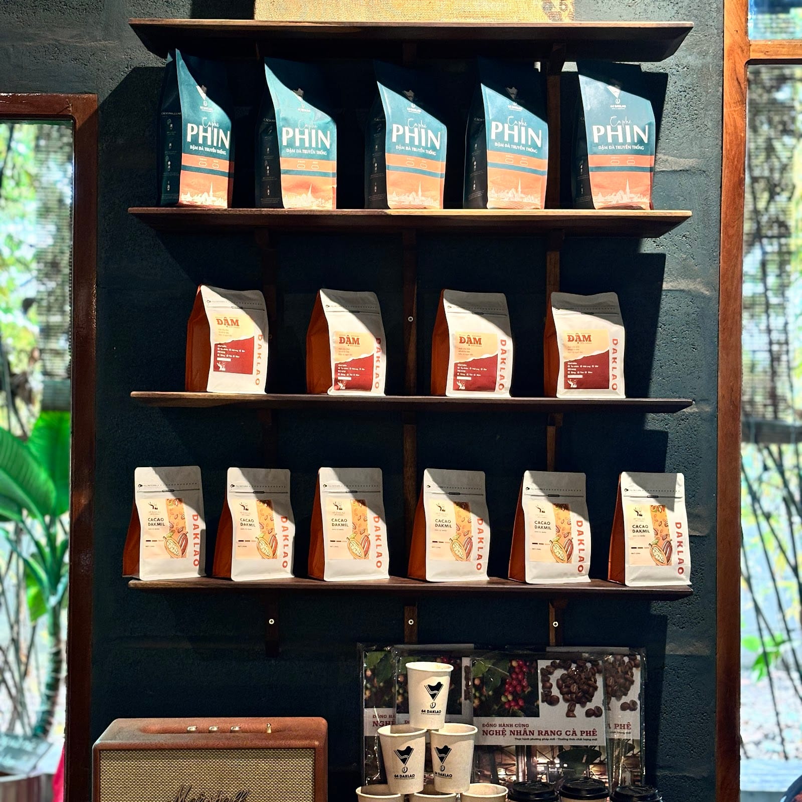 48 DAKLAO CAFÉ & ROASTERY (Quán cà phê phục vụ Robusta Đặc Sản)