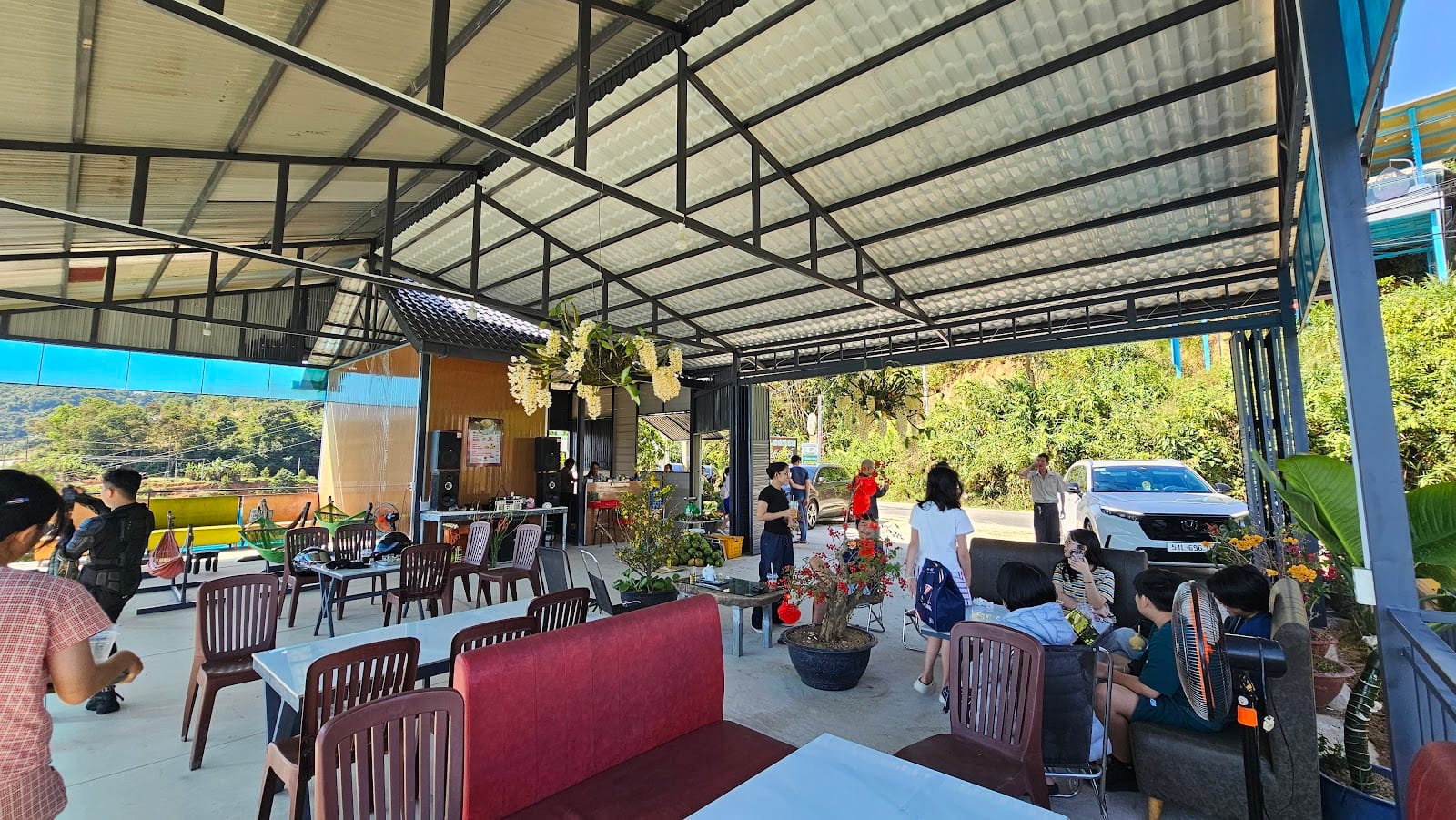 Cafe 86