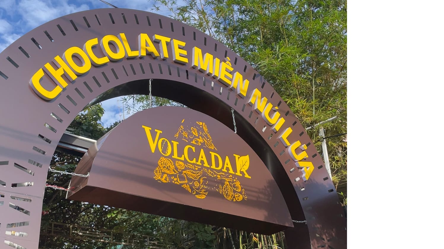 Volcadak - Chocolate Miền Núi Lửa