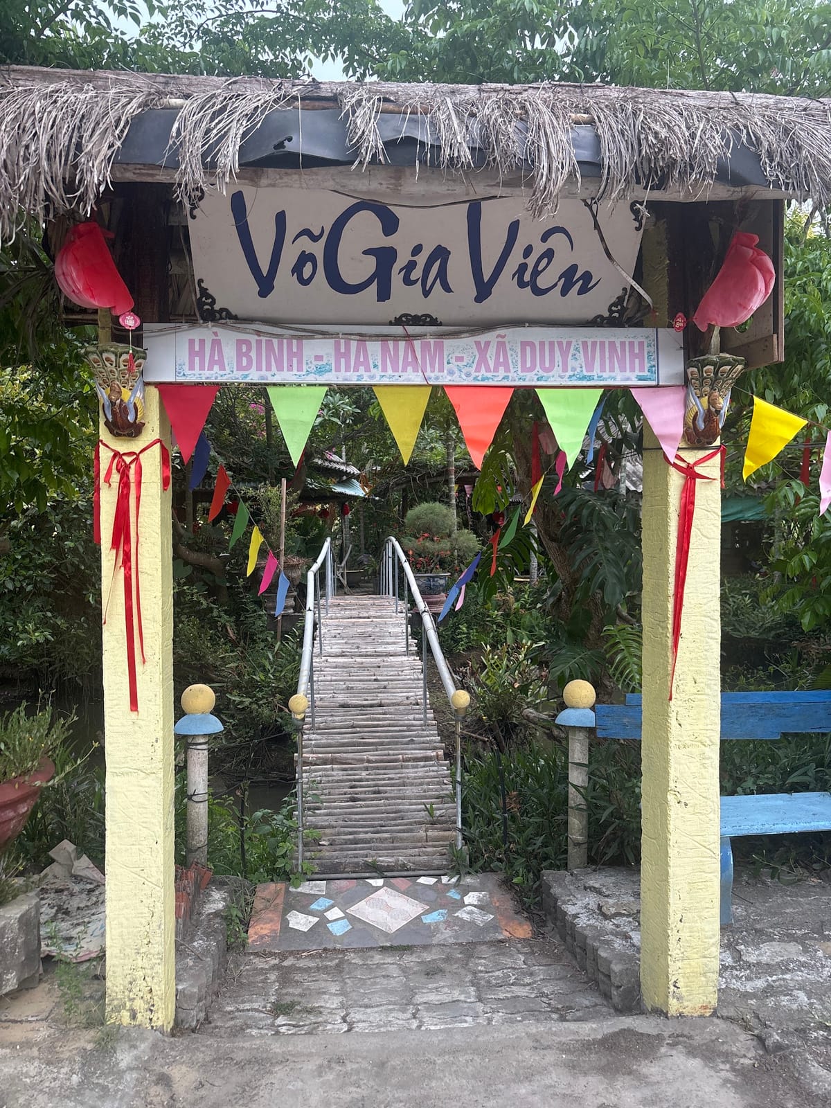 Hidden Café/Eco farm