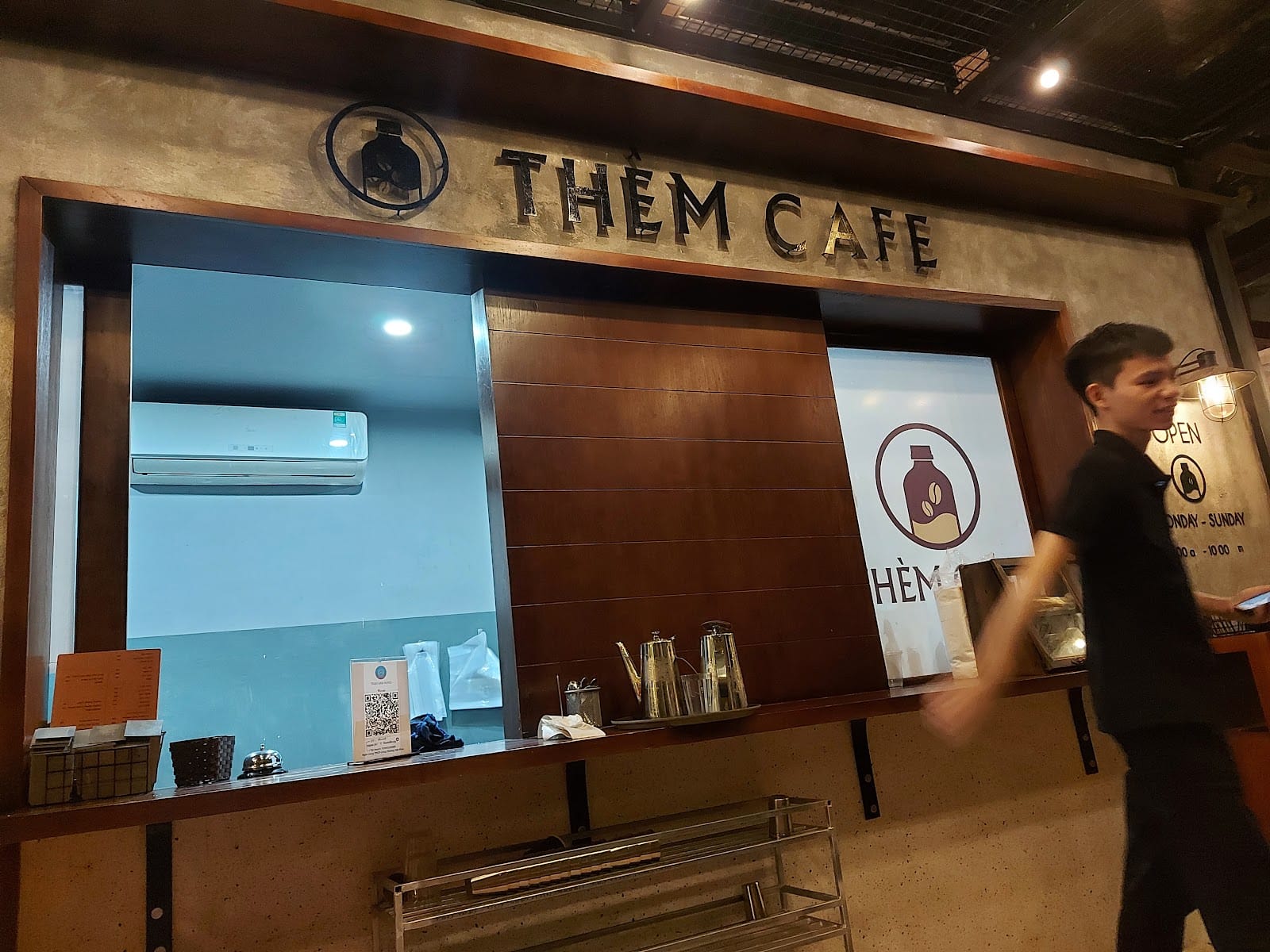 Thèm Cafe