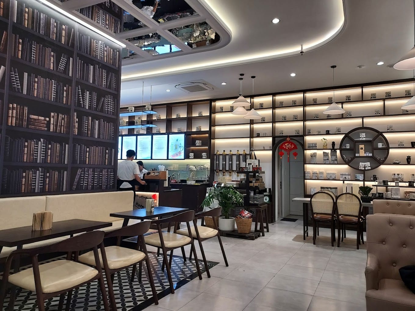Trung Nguyên Legend Cafe