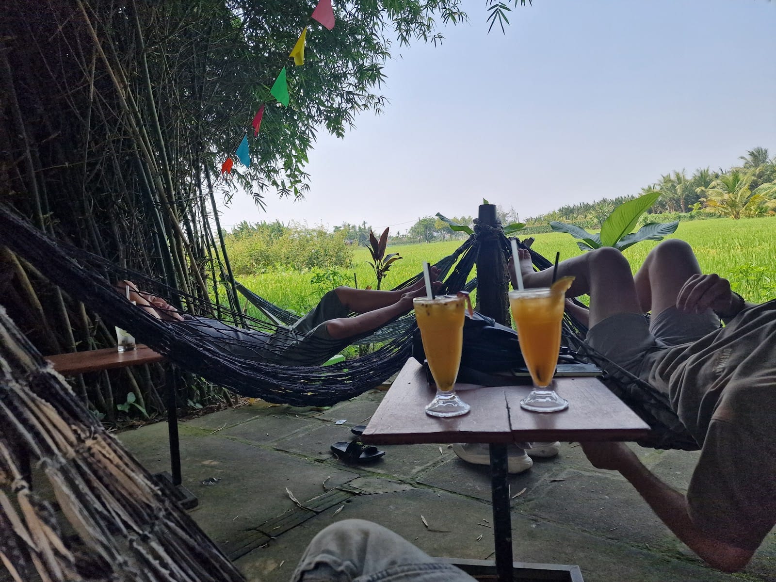 Cà phê Võng ( Hammock Coffee )