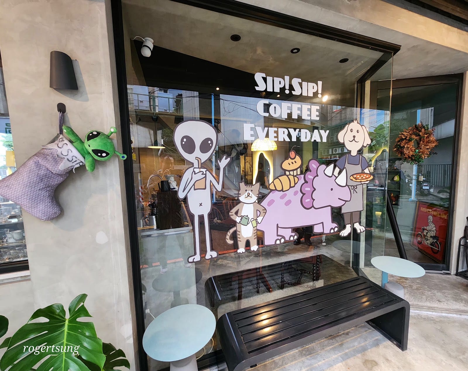 ssSip營業時間請看ig