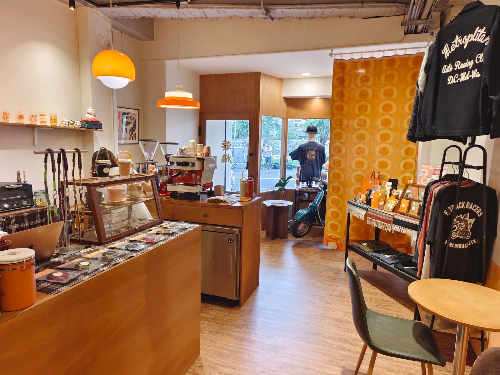 藌橘 ORANGE COFFEE&GOODS.
