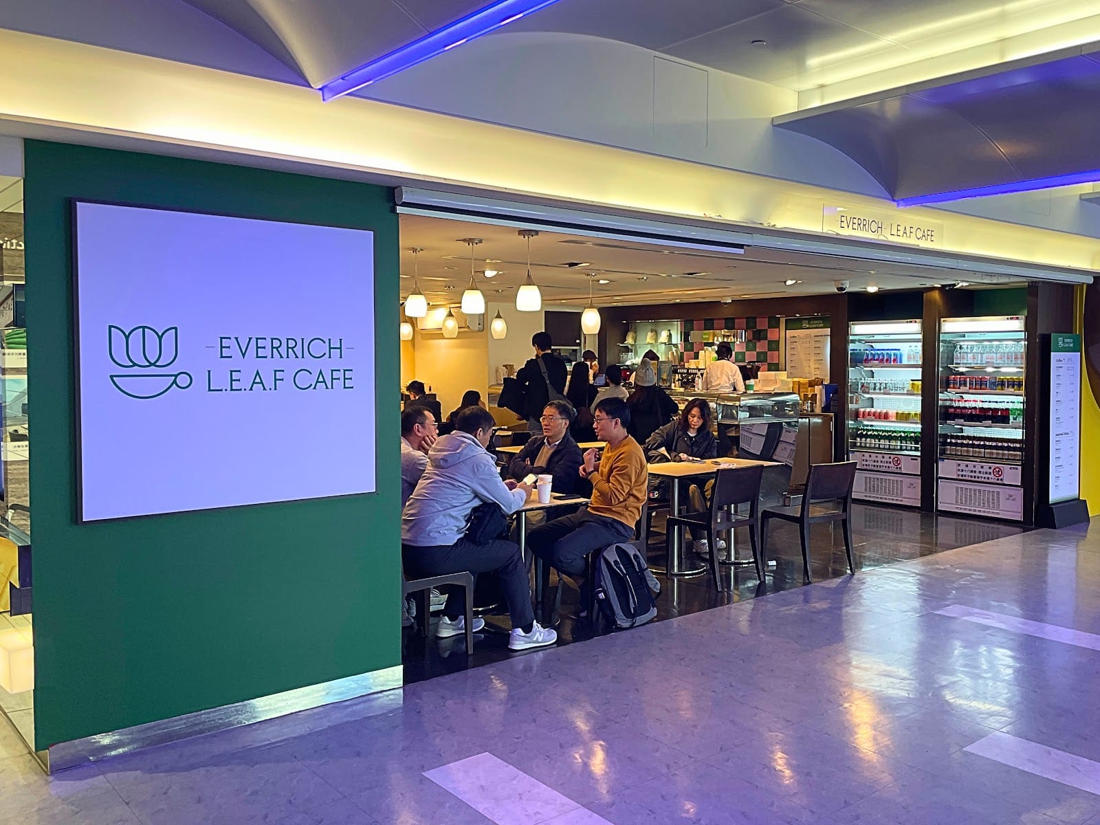 L.E.A.F CAFÉ