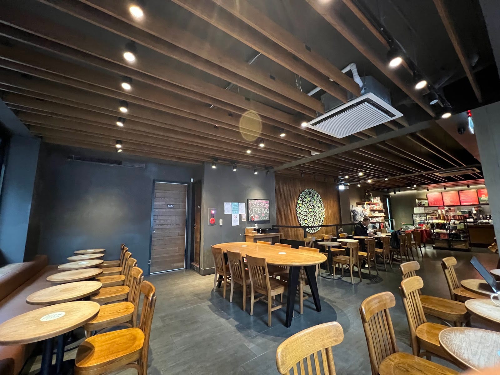 STARBUCKS Yongkang 2F Shop