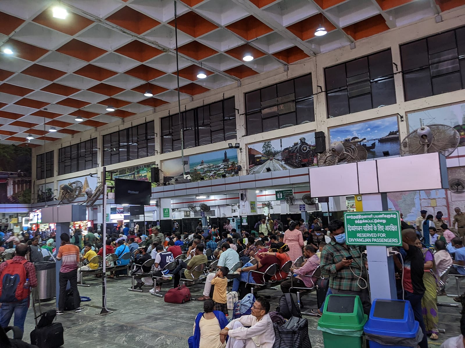 Madras Coffee House - Dr.MGR. Central Railway Station, Chennai photo 4