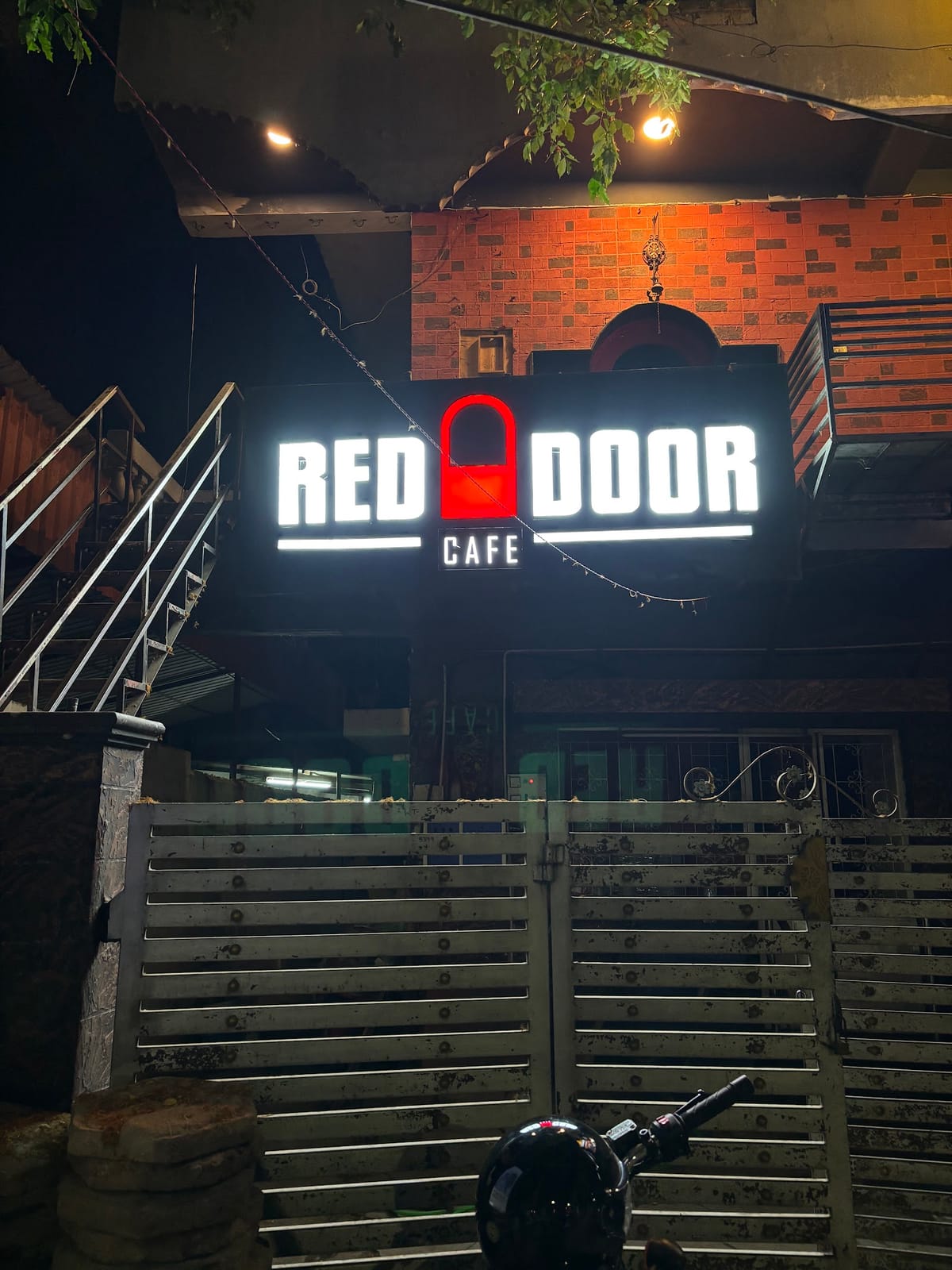 Red Door Cafe