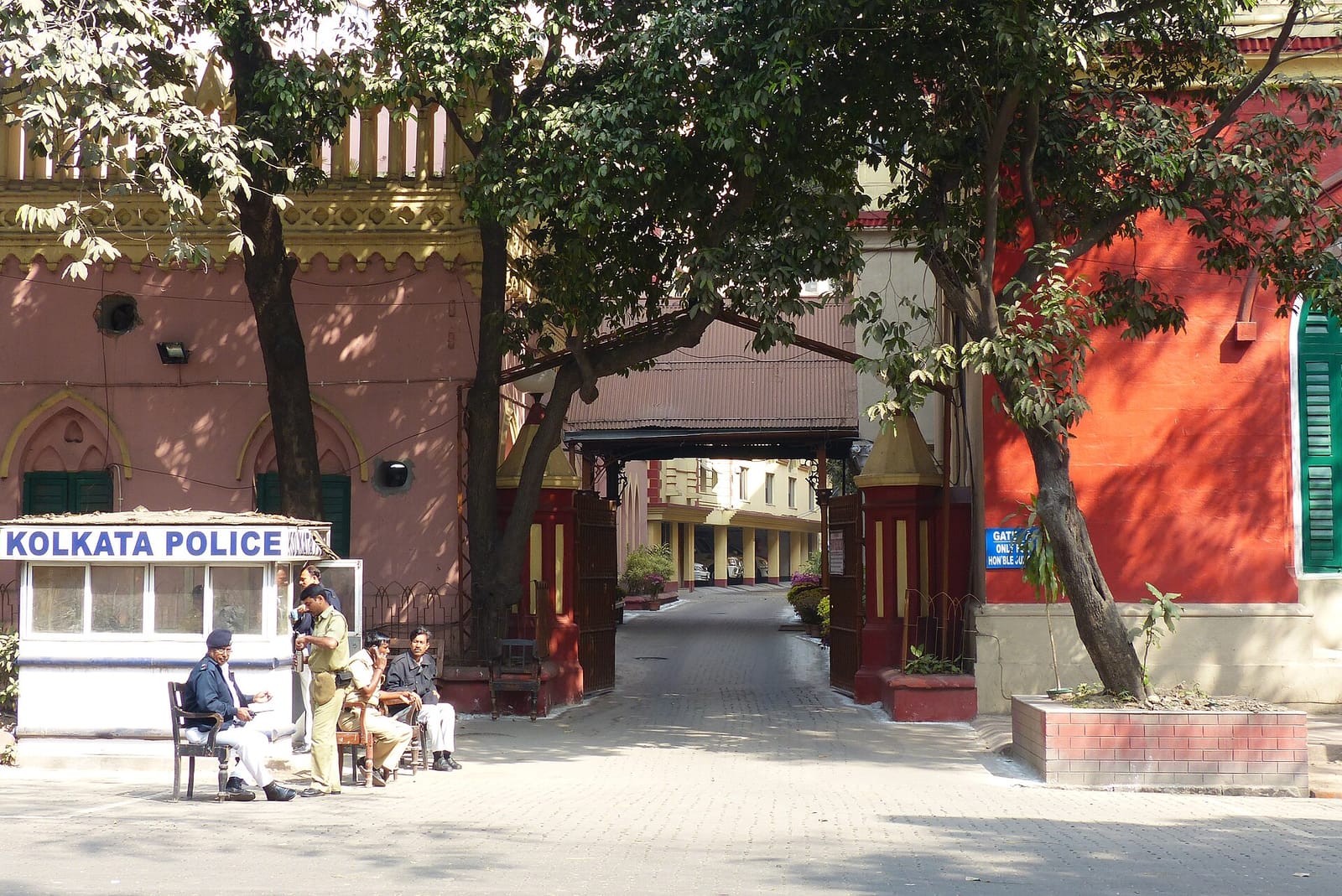 MITTI Café at the High Court of Kolkata photo 5
