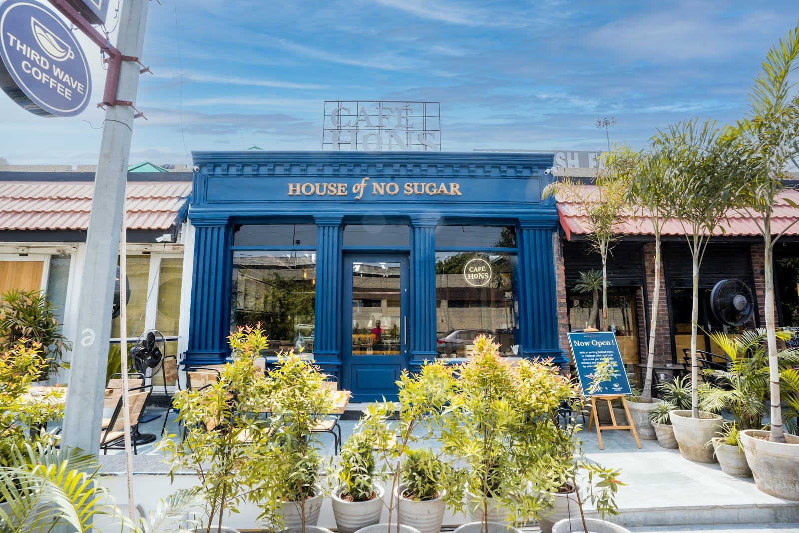 Cafe Hons