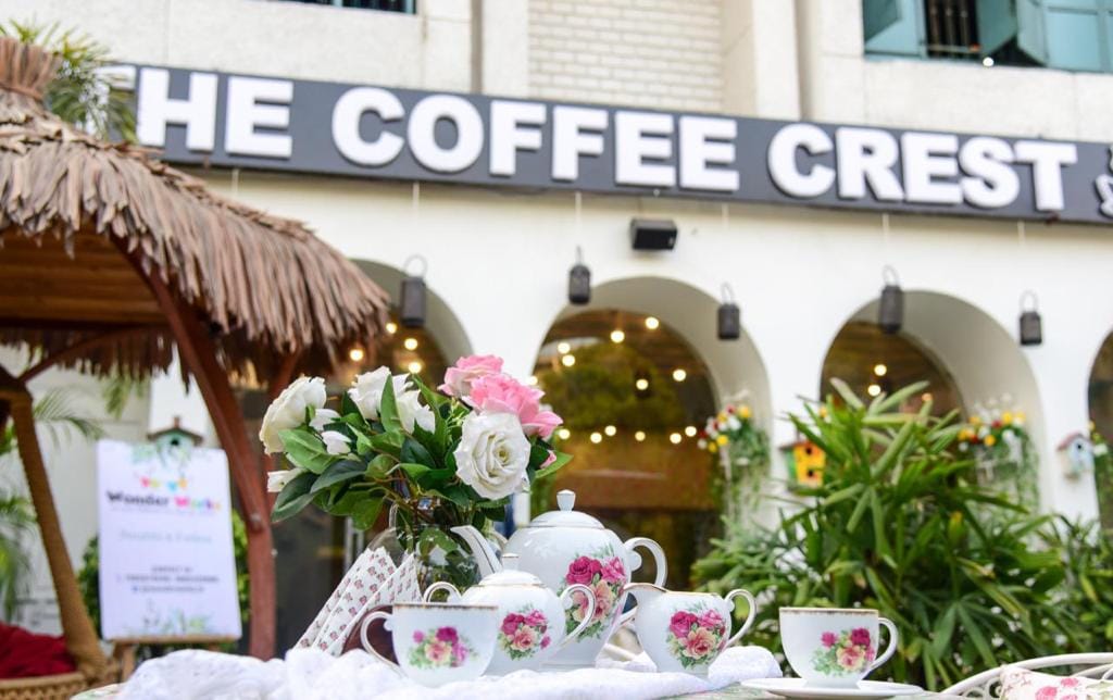 The Coffee Crest