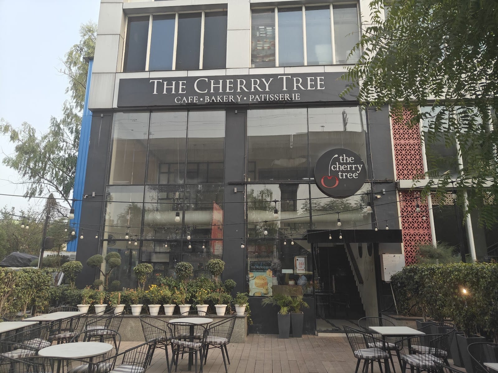 The cherry tree cafe