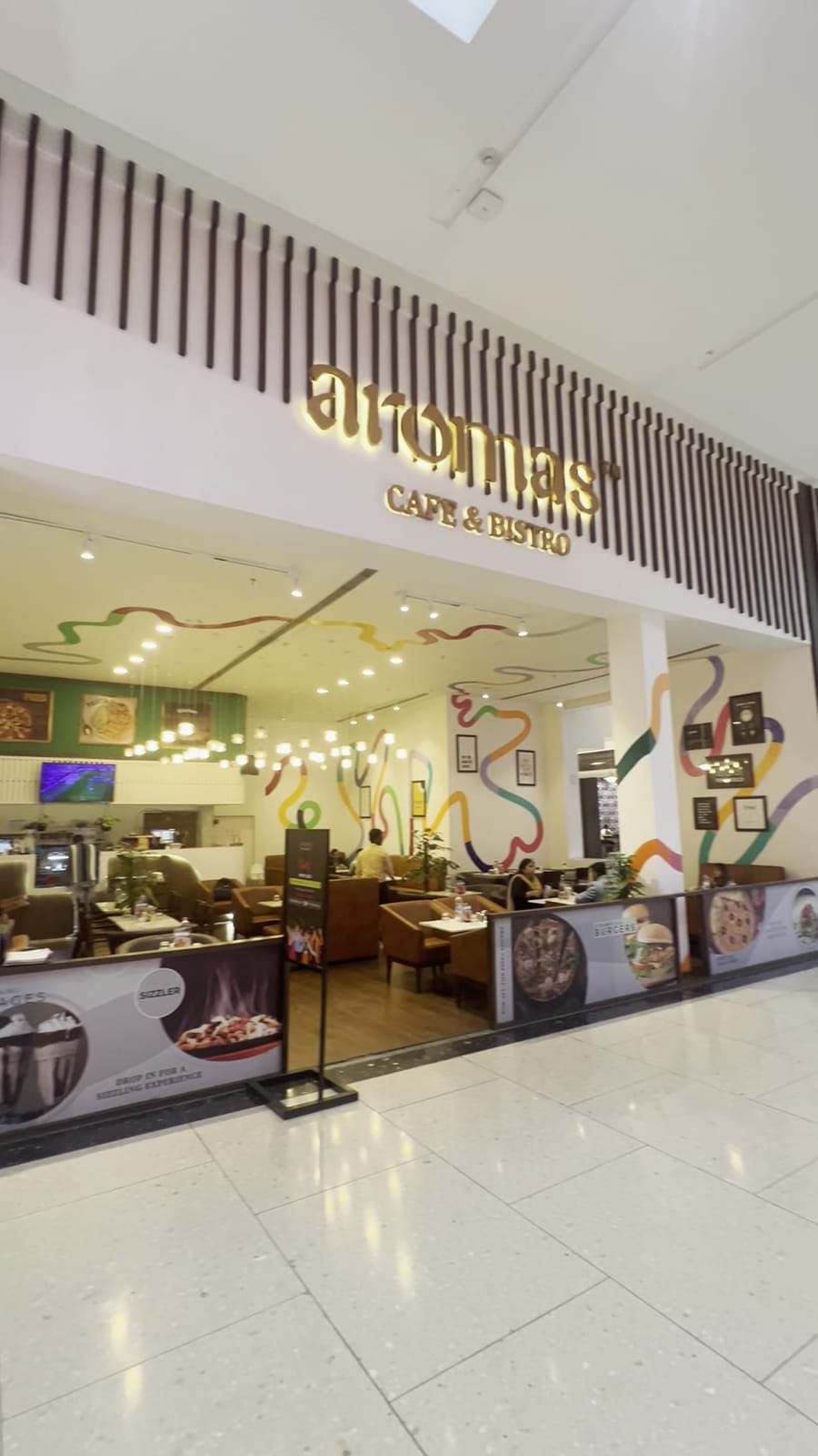 Aromas Cafe & Bistro