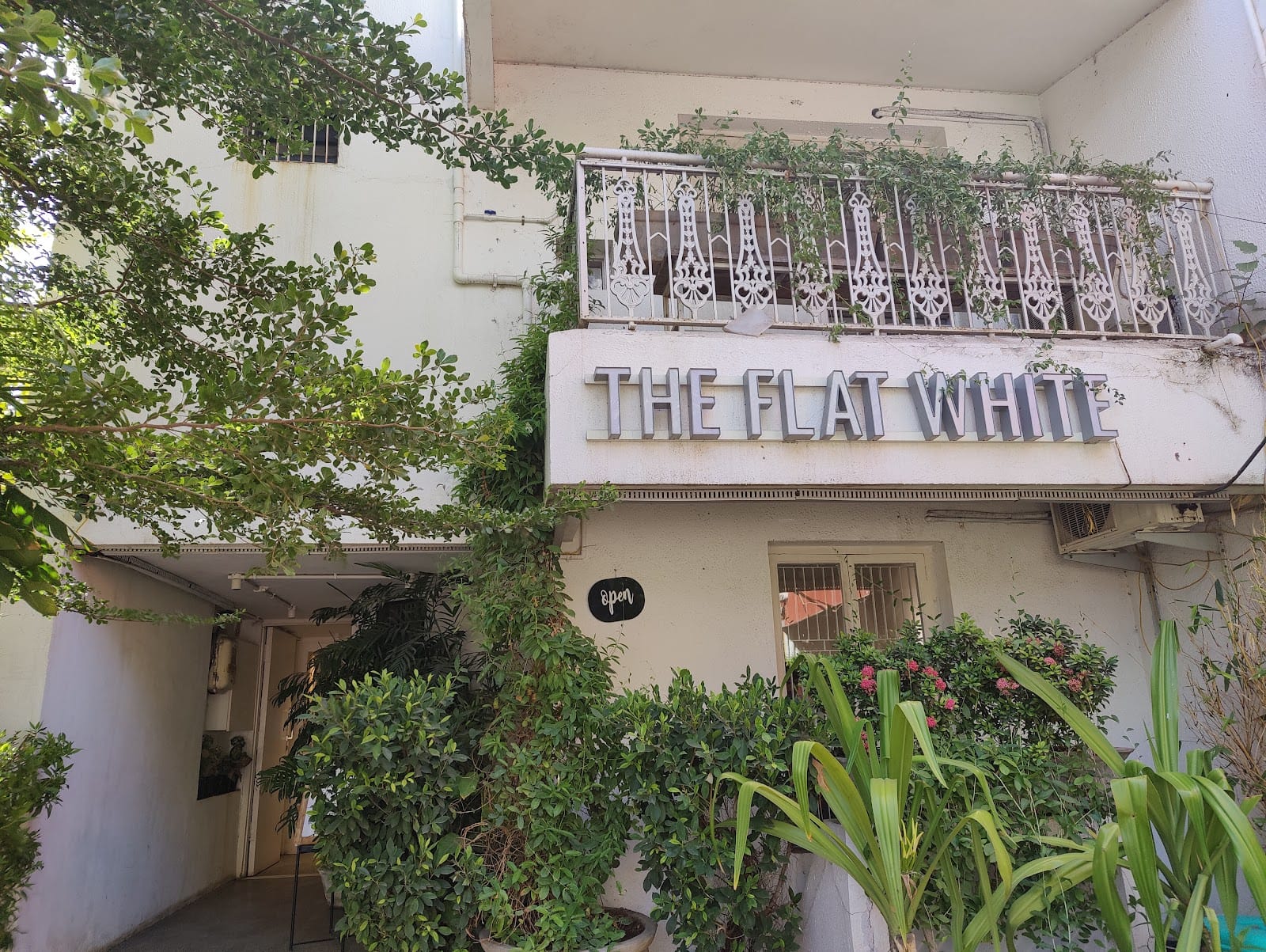 The Flat White Coffee House