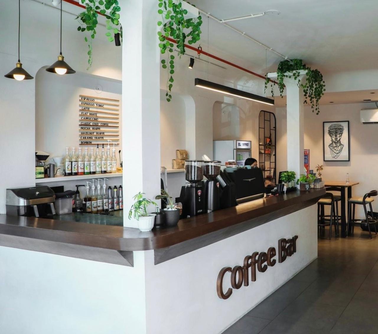 Larista - The Coffee House