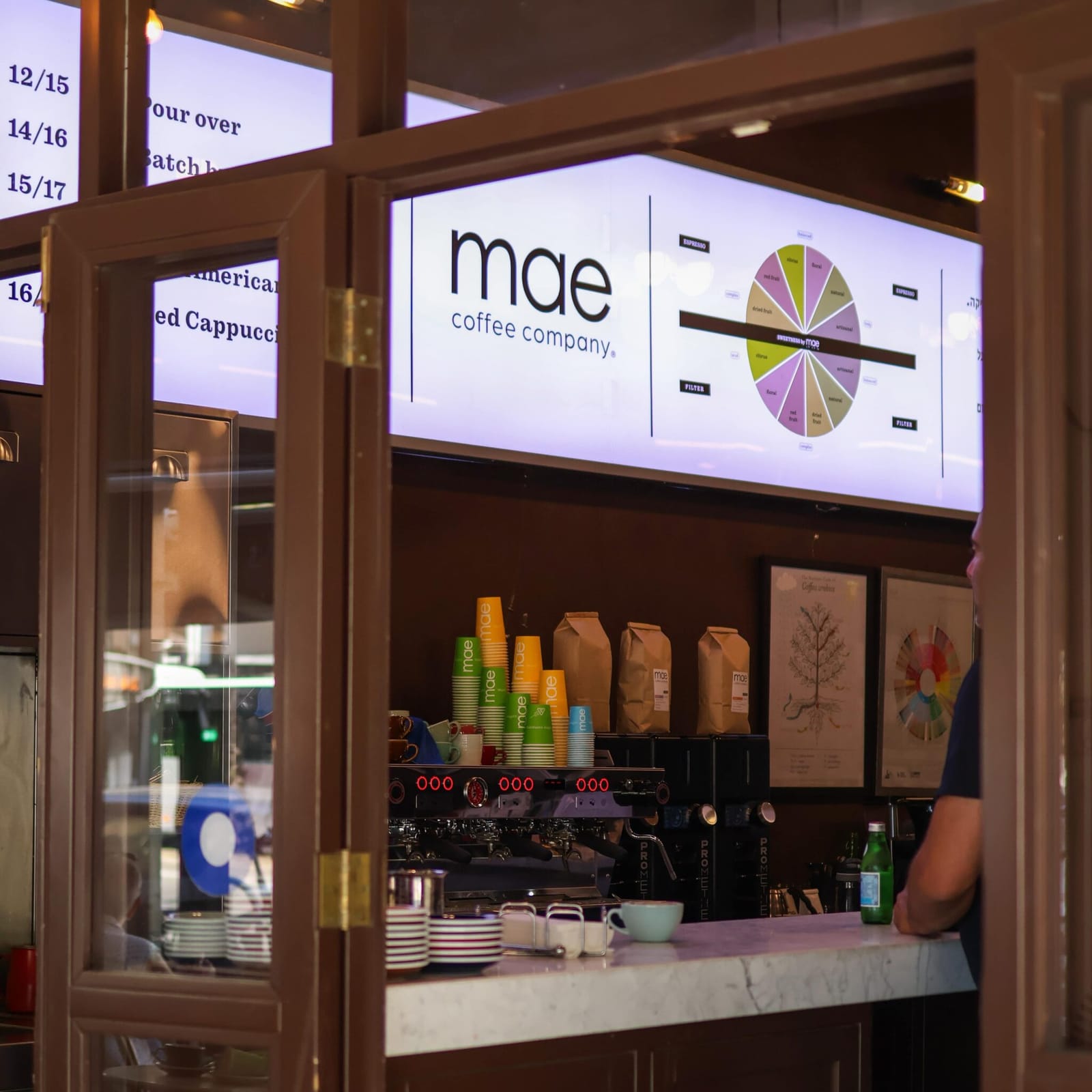 mae cafe photo 9