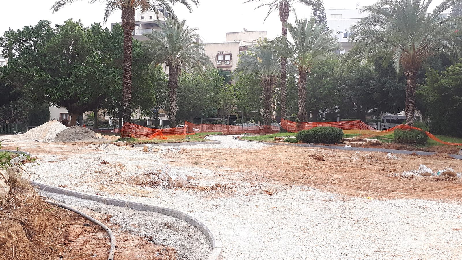 שרה 16 photo 2