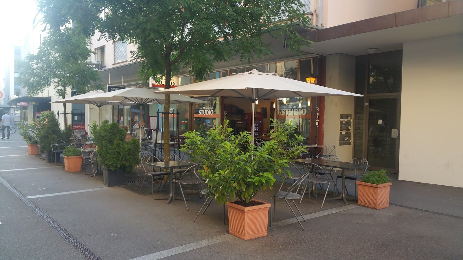Café Studio
