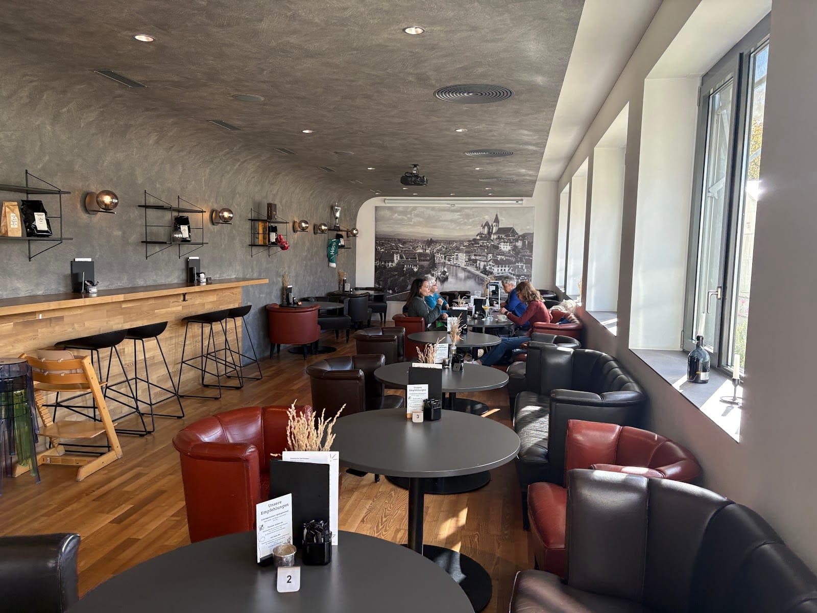Vera Calma Café & Bar