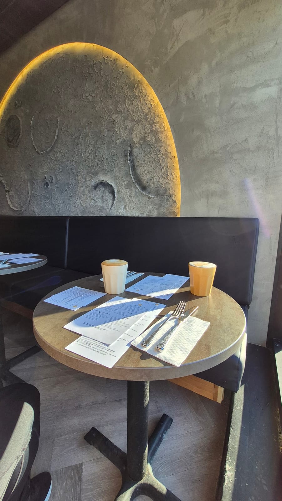 COMMA CAFÉ