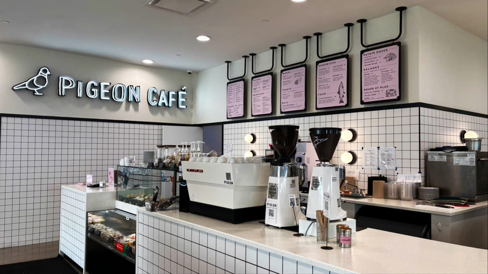 Pigeon Café