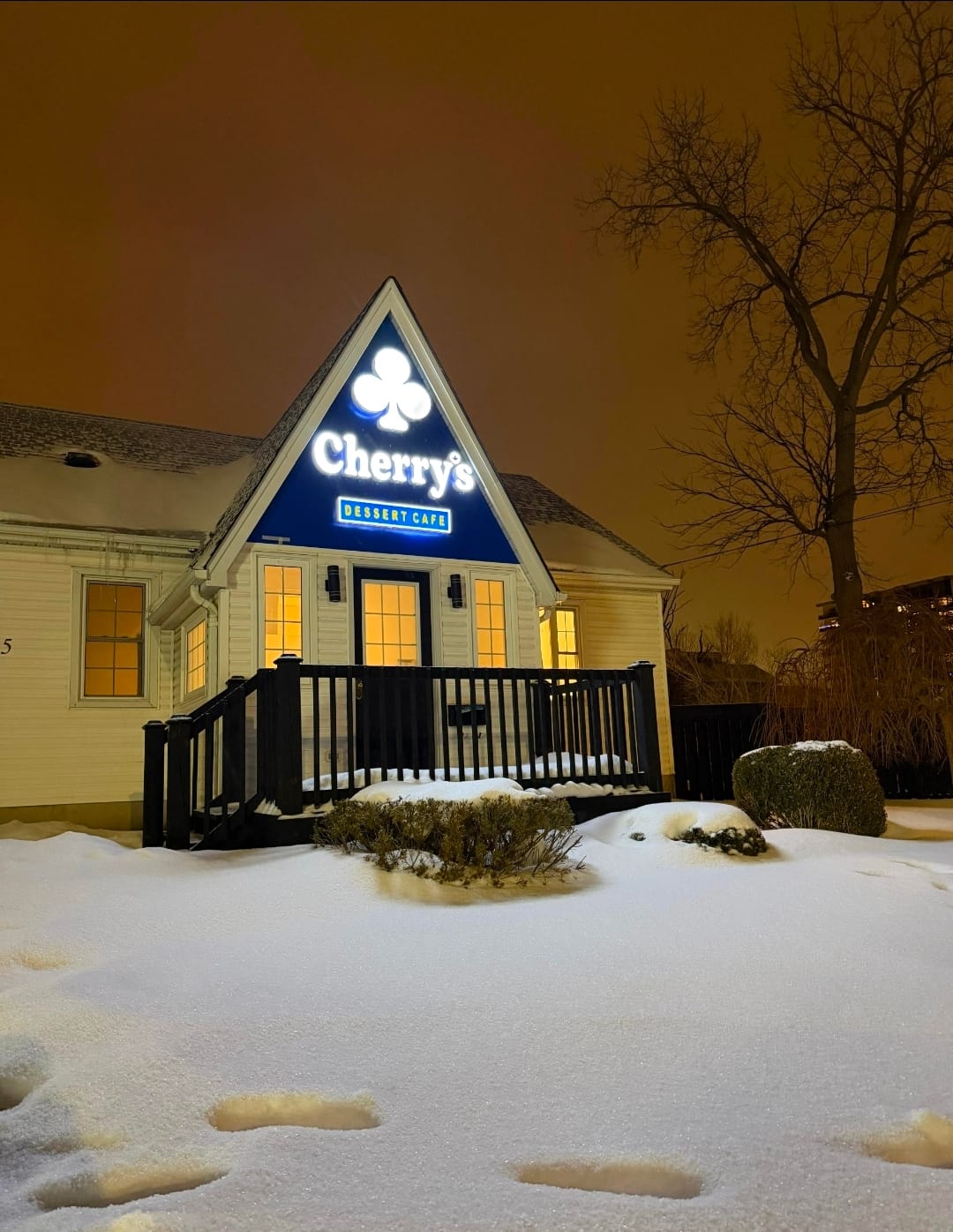 Cherry’s Coffee House & Desserts