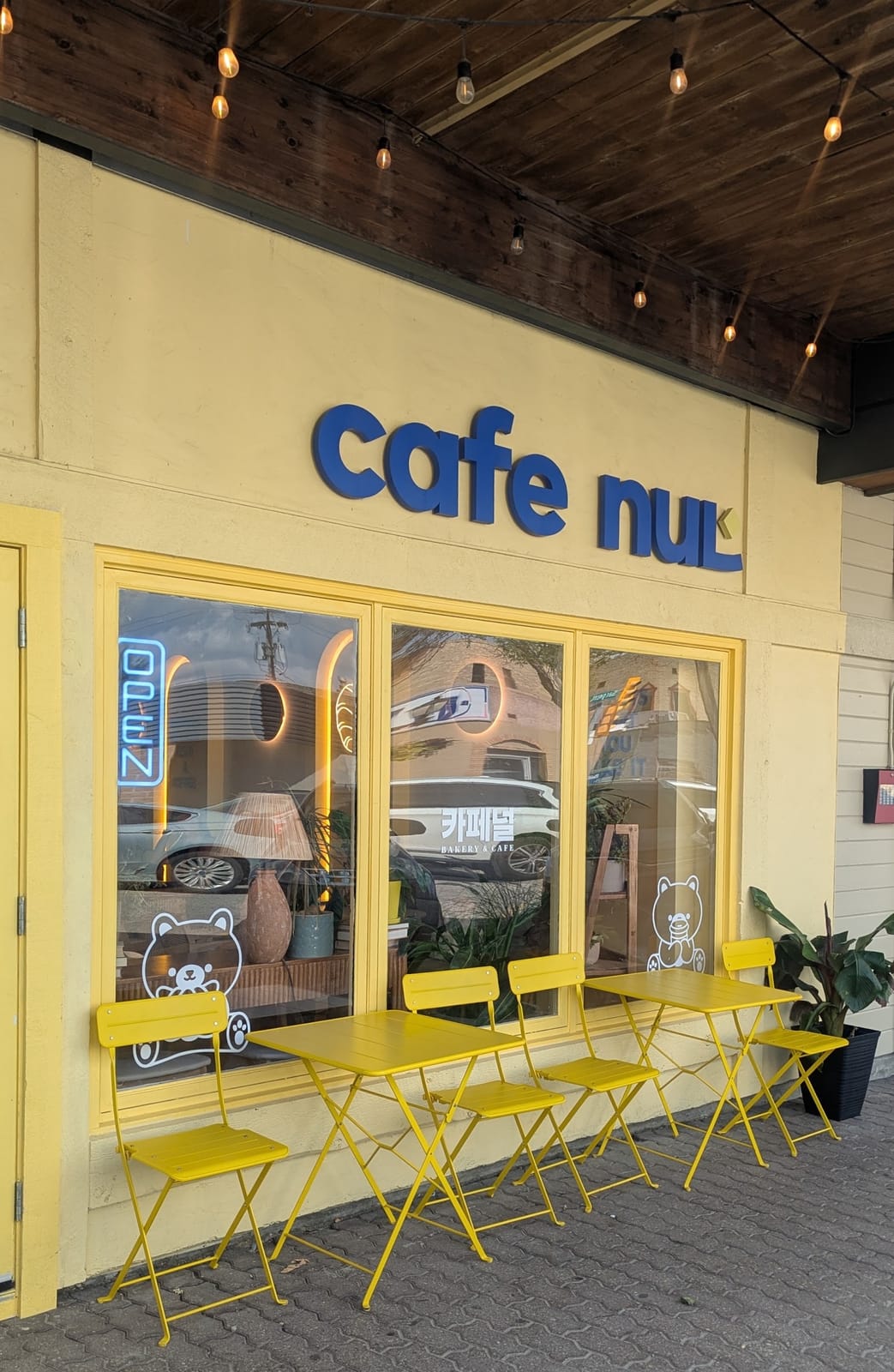 Cafe Nul Bakery & Cafe