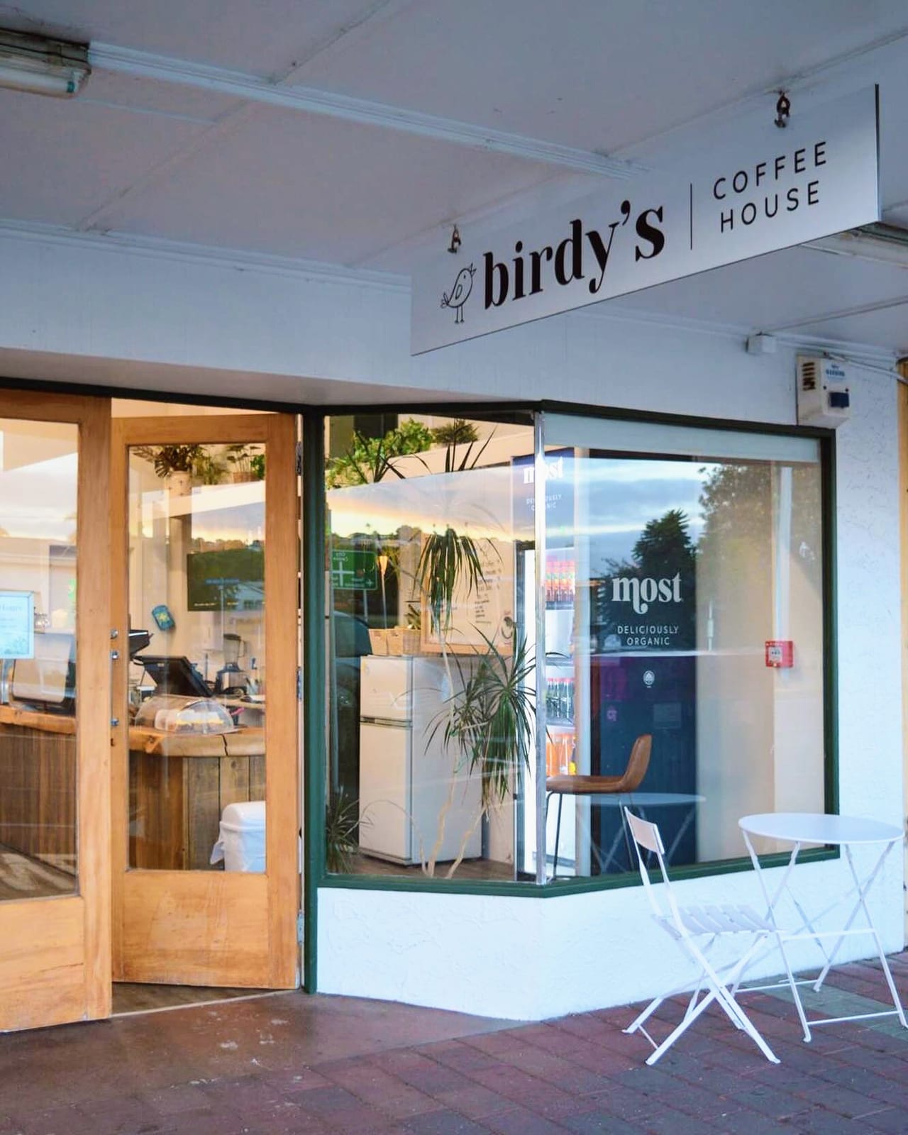 Birdy's Coffee House Napier photo 4
