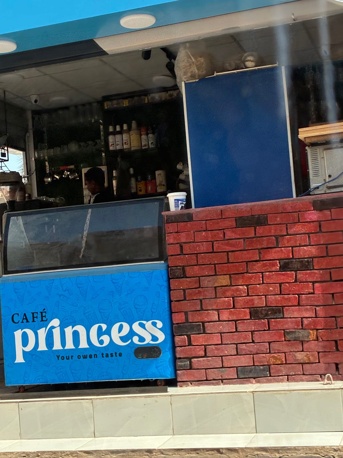 Princess cafe