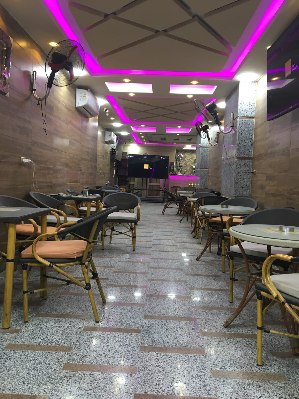Kazouza cafe