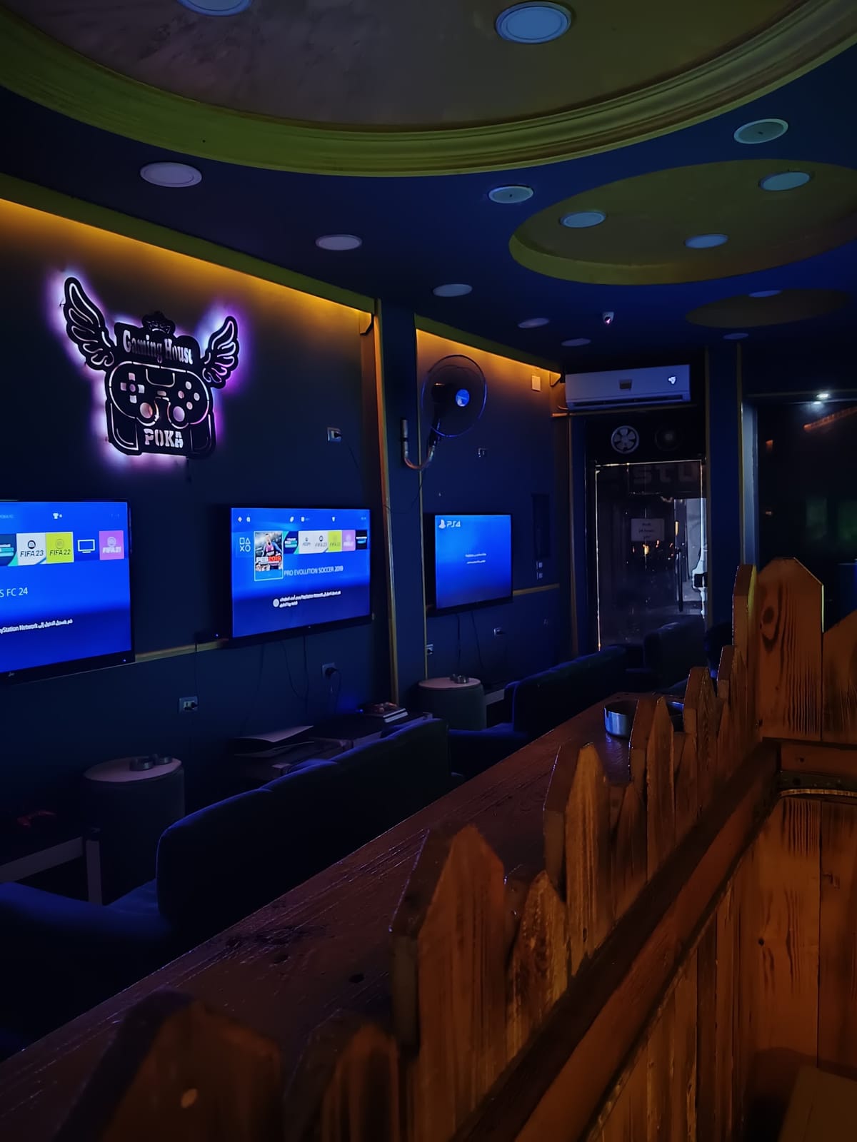 Poka playstation & cafe